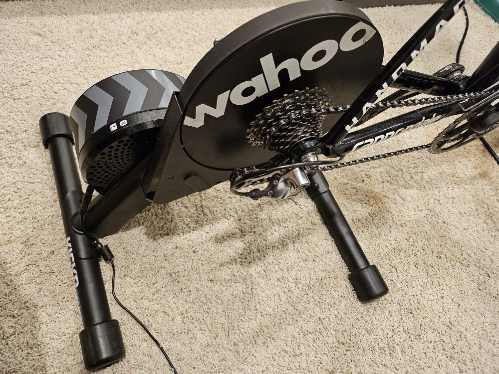 Wahoo KICKR CORE Bike Trainer