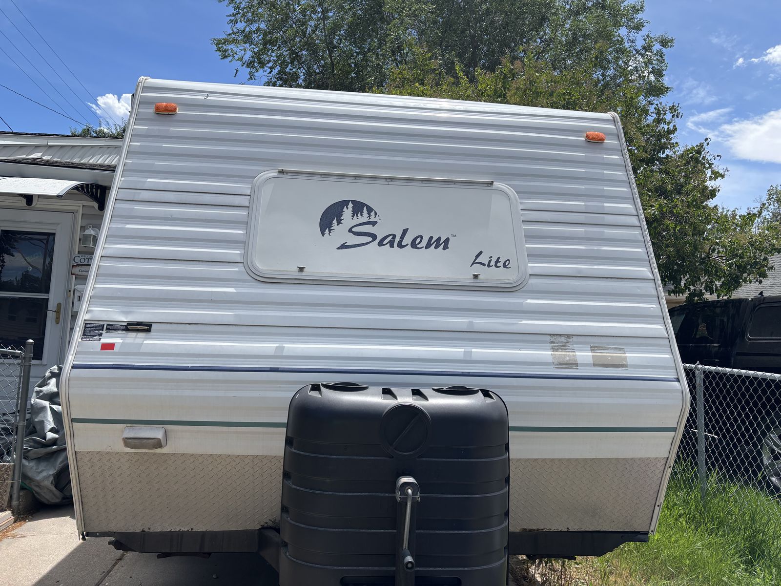 Forest River Salem Lite Travel Trailer - Spacious, well-maintained RV for sale $7500 OBO