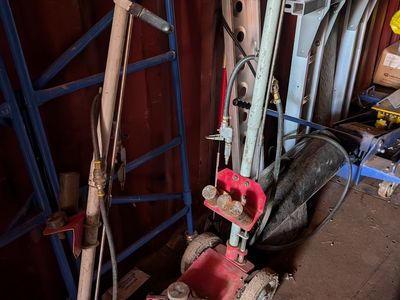 2 - Heavy Duty Compressor Jacks