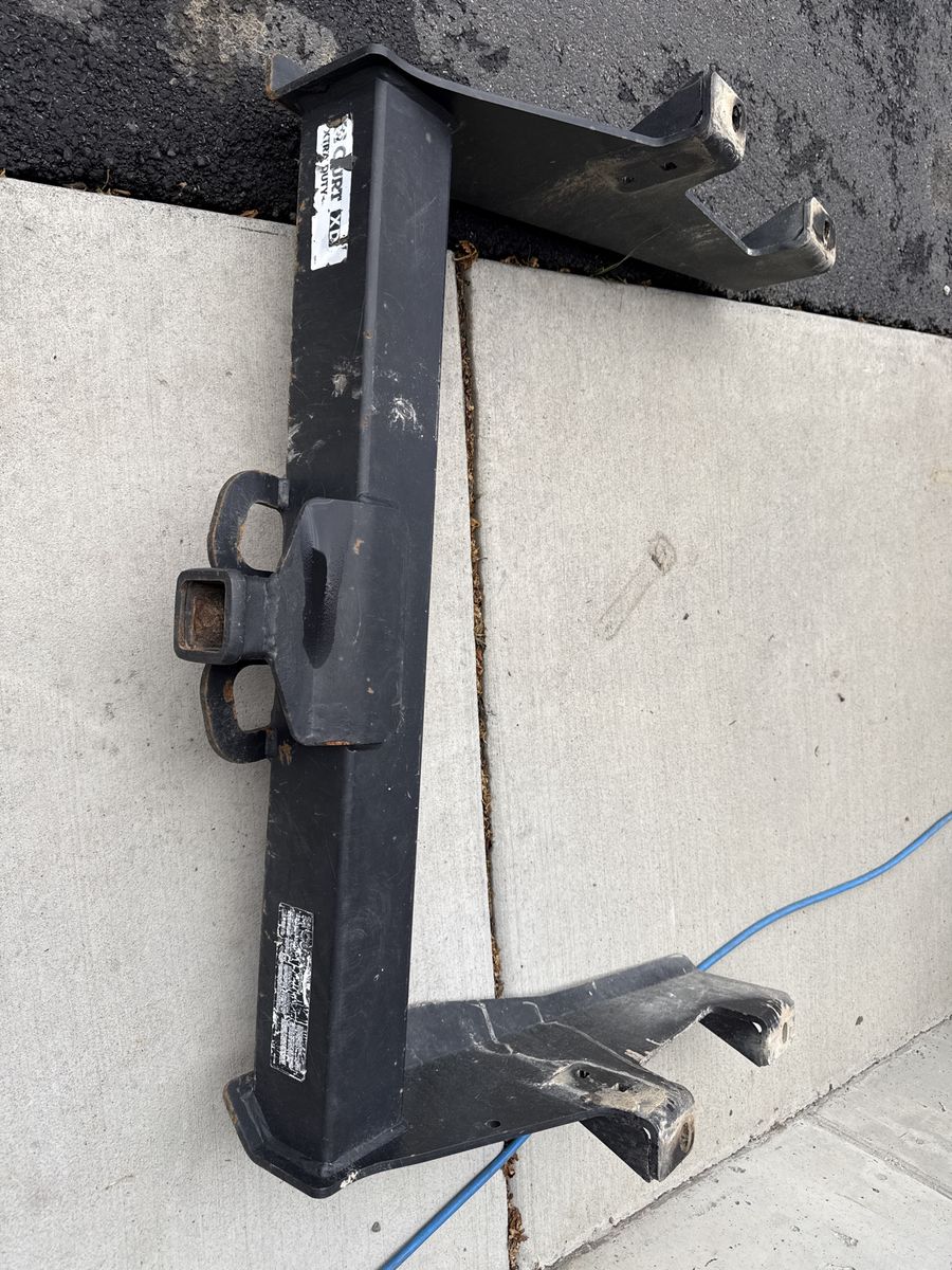 Curt XD Hitch mount