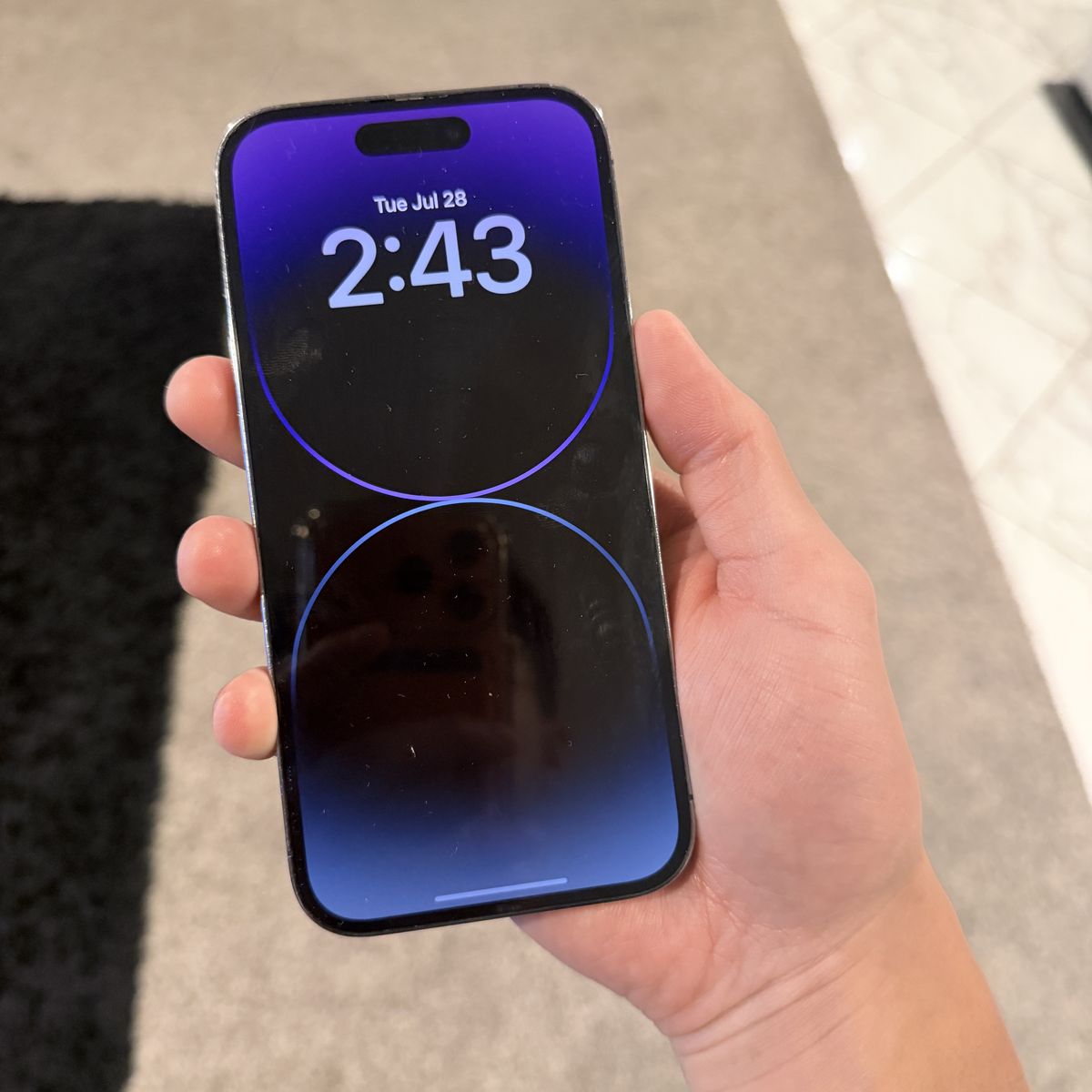 Apple iPhone 14 Pro 128GB Deep Purple – UNLOCKED
