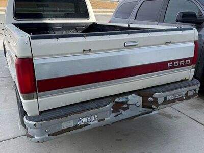1990 FORD F150 XLT Lariat