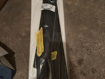 20-23 Toyota Tacoma F&B RH Door Sill Protecters