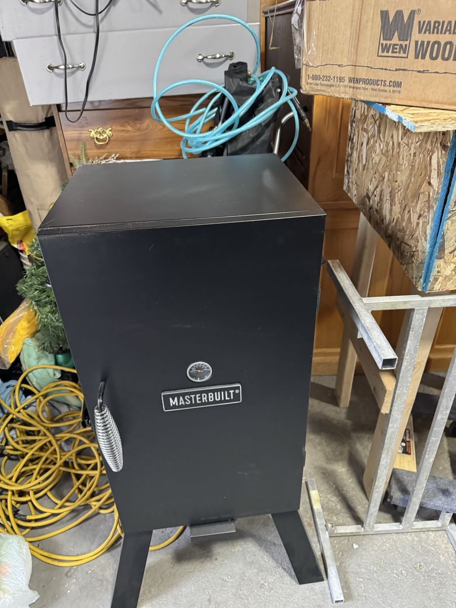 Masterbuilt smoker not food safe