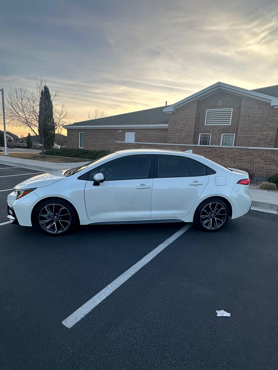 2020 TOYOTA COROLLA SE