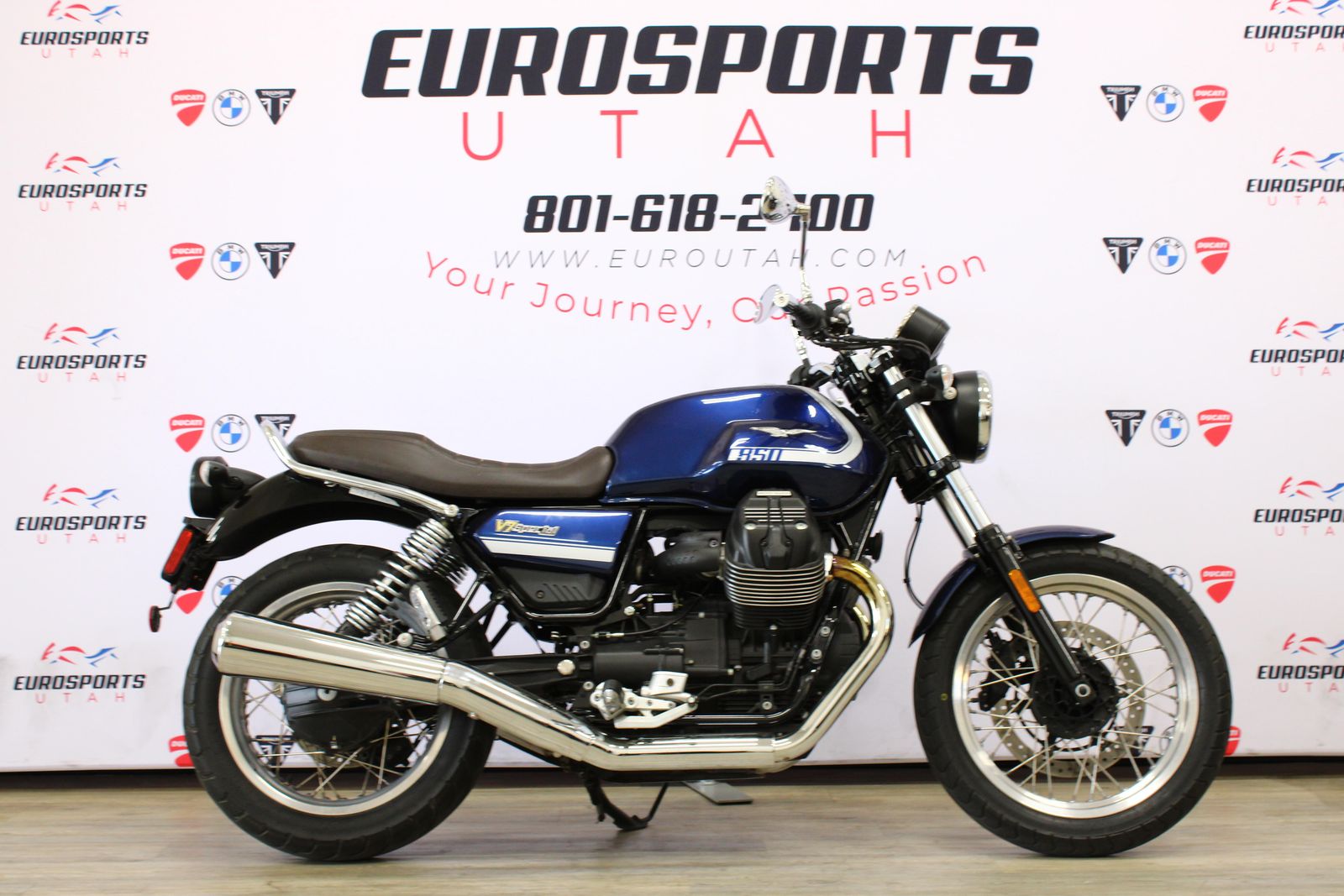 2021 Moto Guzzi V7 SPECIAL
