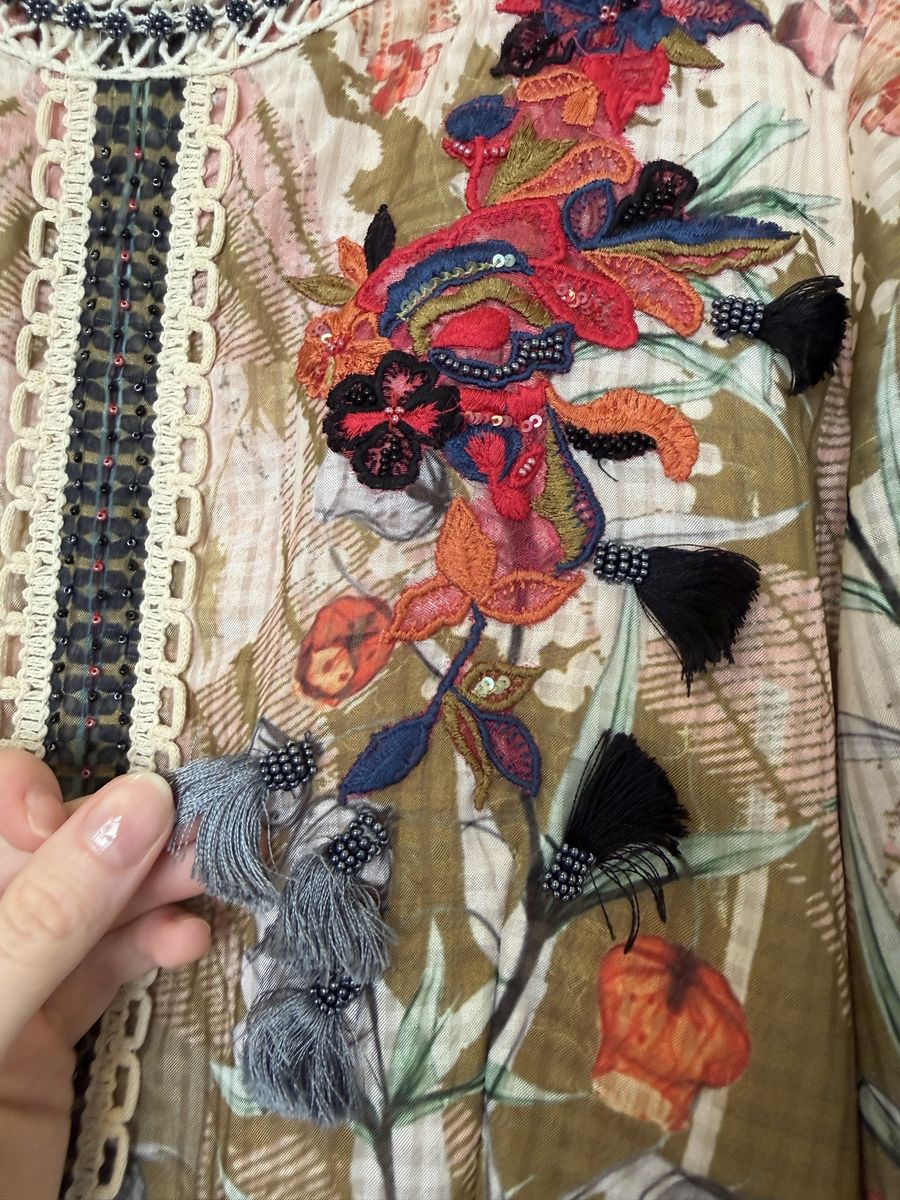 Main image 5