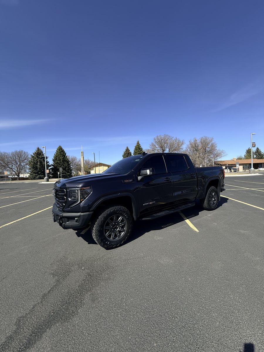 2025 GMC 1500 AT4X