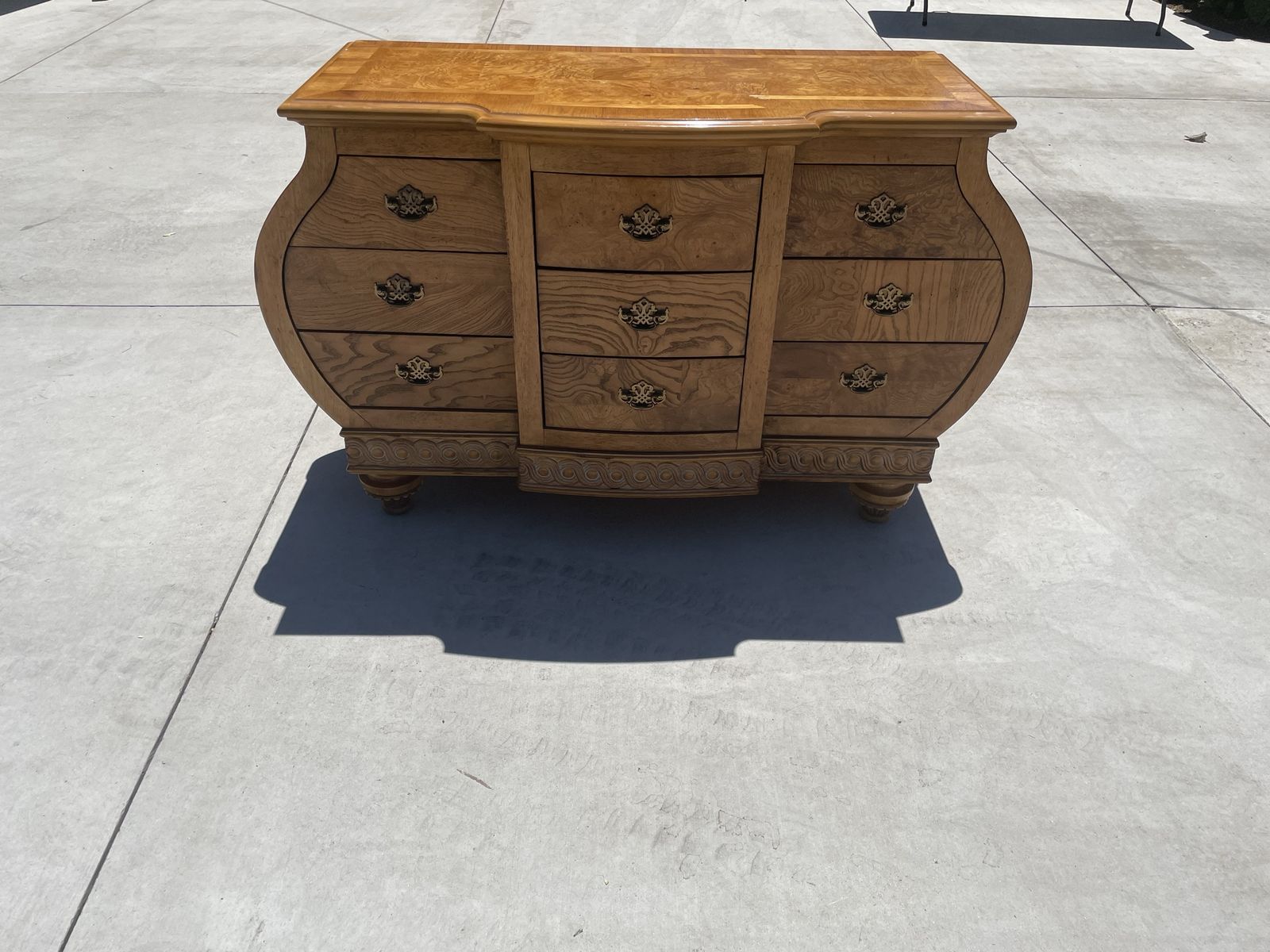 Cabinet - Accent Piece