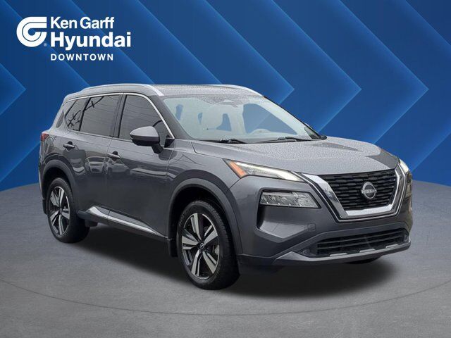 2022 Nissan Rogue SL