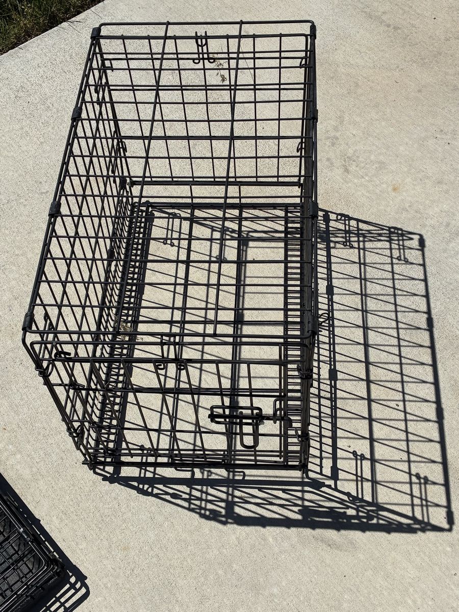 Small dog crate kennel folding wire type