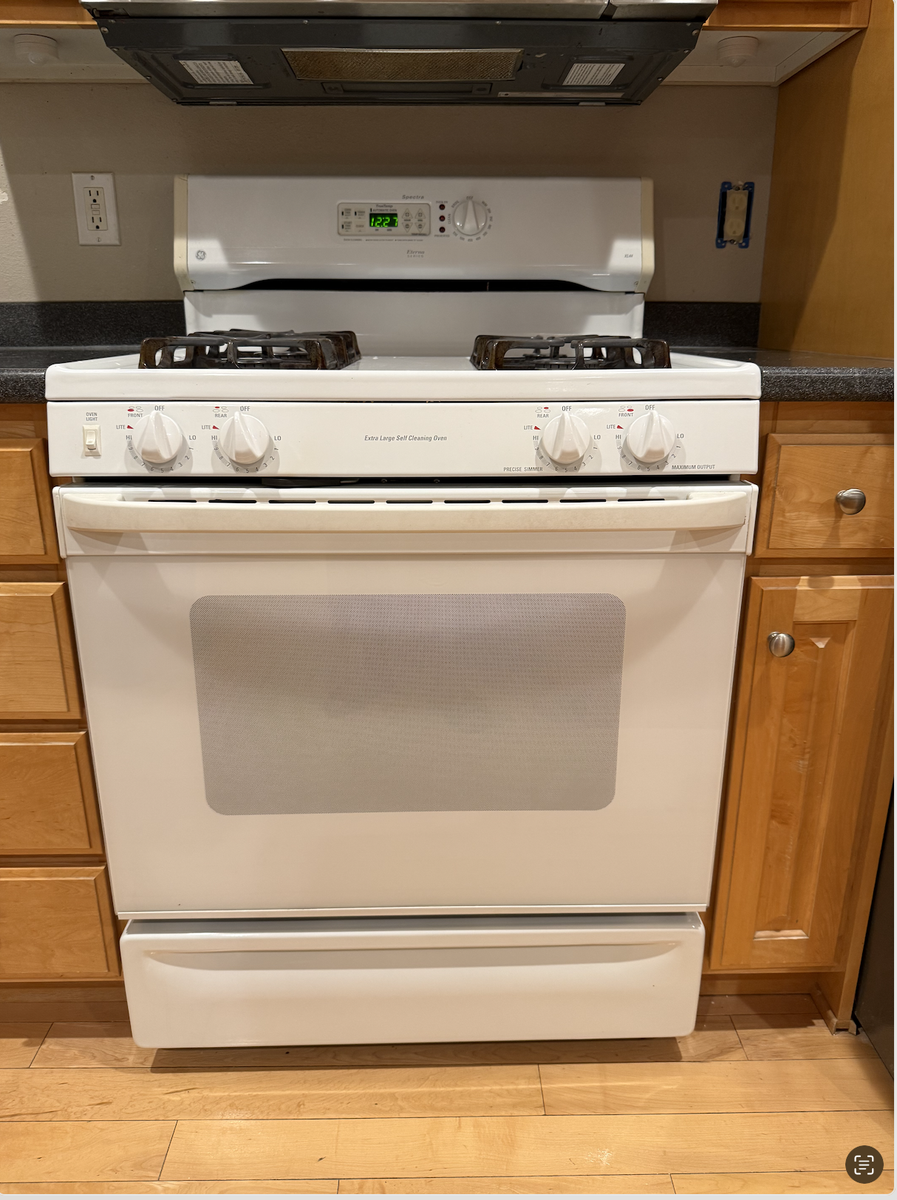 Gas GE Range!