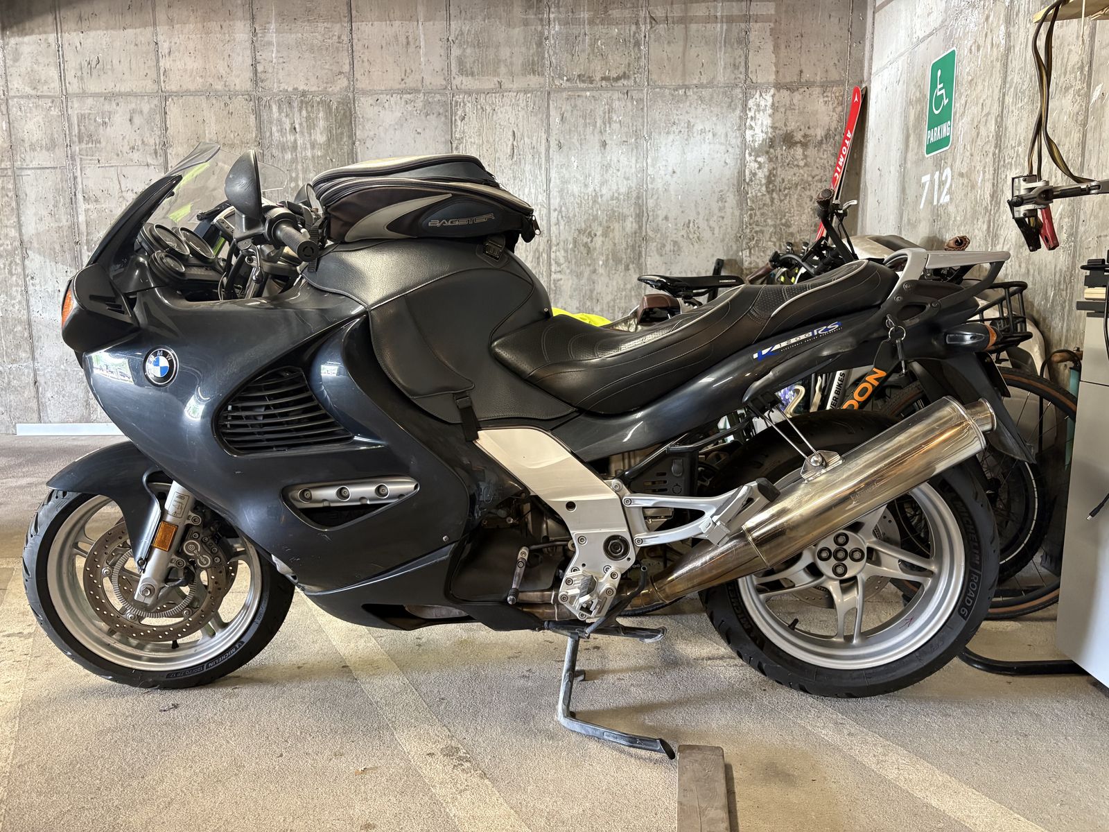 BMW K1200RS