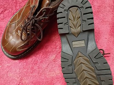 No Boundaries Men's Brown Casual Lug Sole Oxfords Size 9
