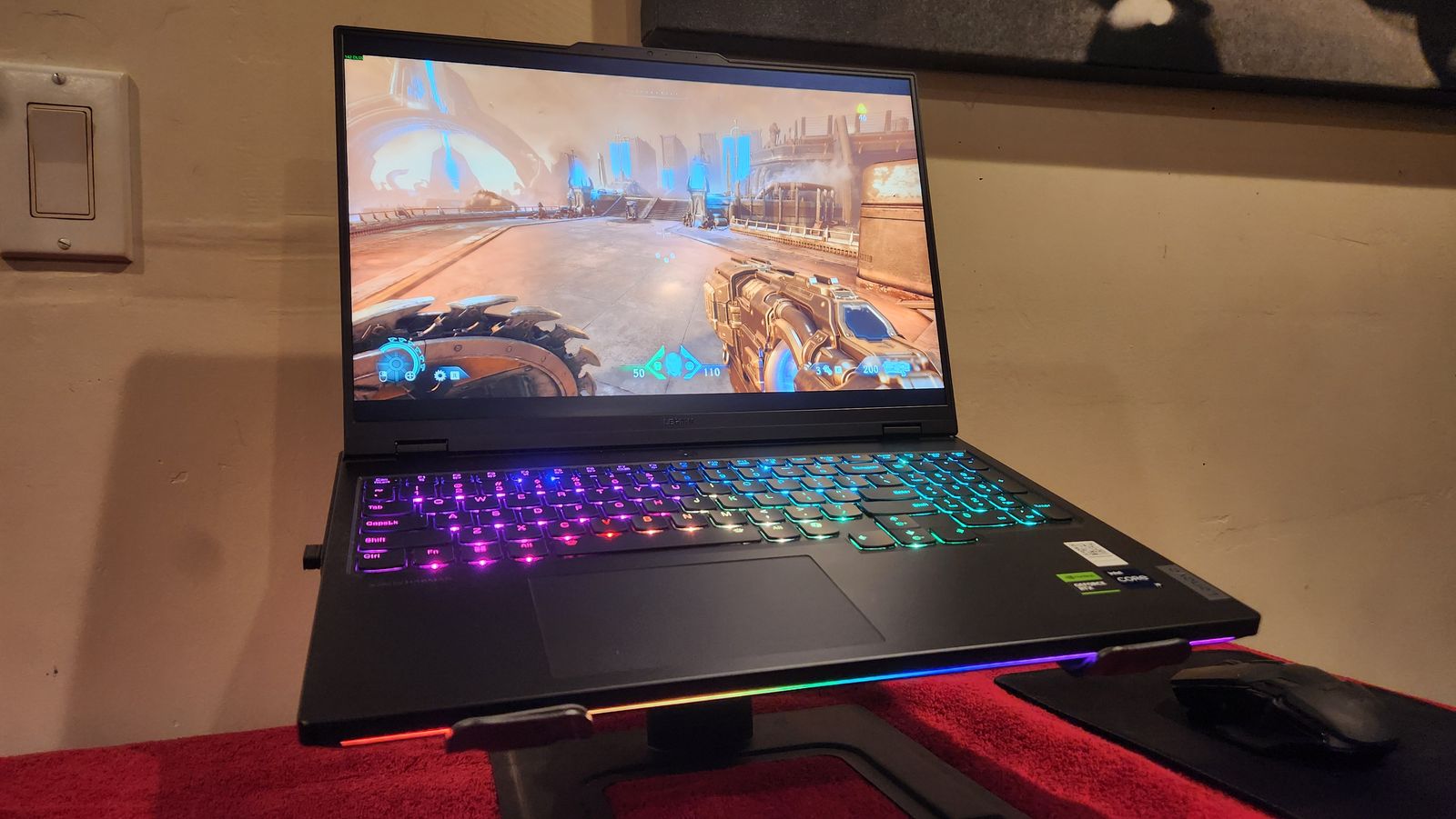 Lenovo Legion Pro 7i Gen 9 — RTX 4090 175W 