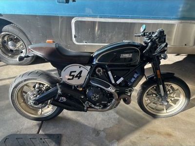 2017 Ducati Scrambler Cafe Racer