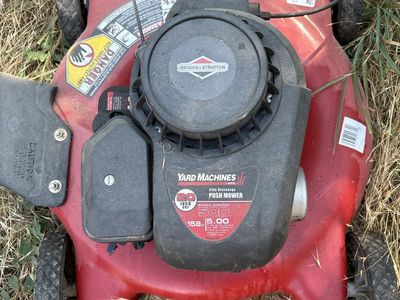 Yard Machines Gas Push Lawn Mower with Briggs & Stratton Engine