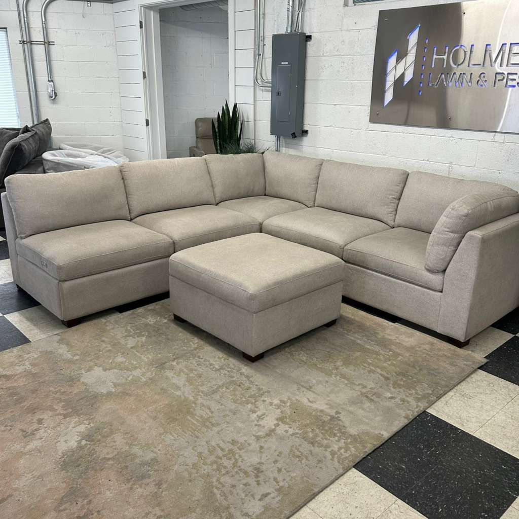 COSTCO THOMASVILLE ROCKFORD 6-PIECE FABRIC MODULAR SECTIONAL!!