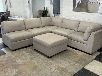 COSTCO THOMASVILLE ROCKFORD 6-PIECE FABRIC MODULAR SECTIONAL!!