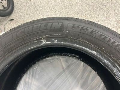 235/55R18 Michelin Premier All Season