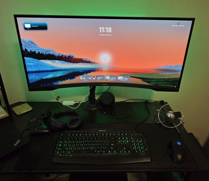 SAMSUNG 34' Odyssey G5 Ultra-Wide Monitor