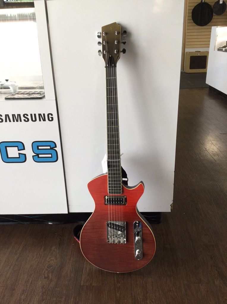Stagg Silveray Guitar.   #E75014593