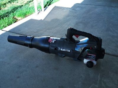 leaf blower