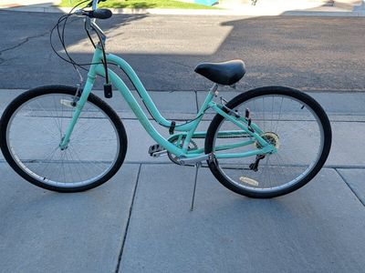 Schwinn Perla Women's 26" Wheels 7-Speed Cruiser Bike - Mint Green