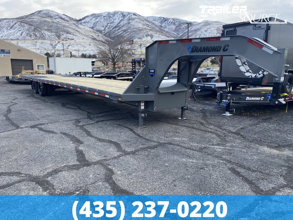 8.5x40 Diamond C FMAX-HDT 212 Gooseneck Hydraulic Dovetail Equipment Trailer - 25.9K GVWR
