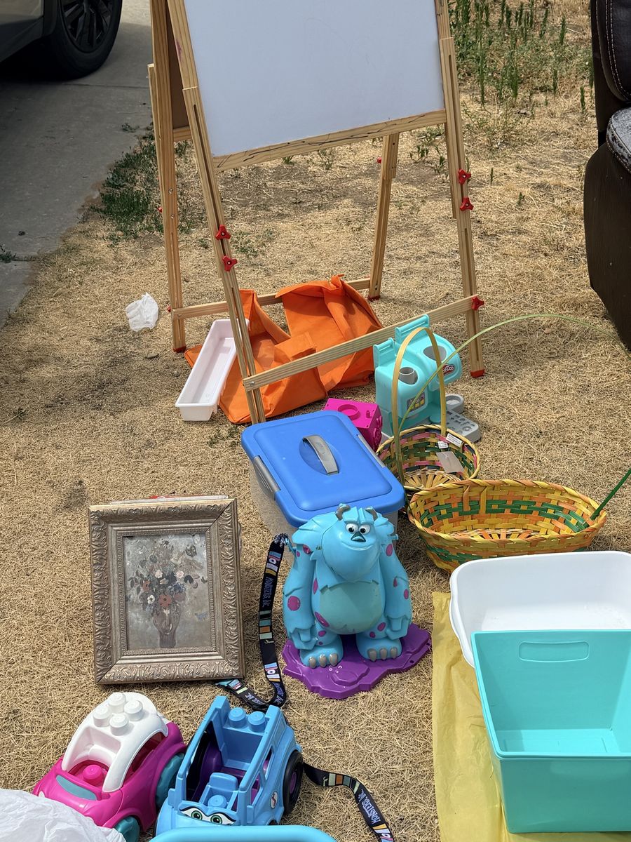 Main image 4