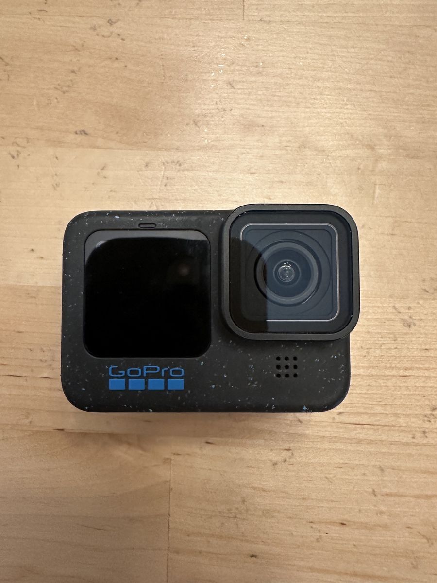 GoPro Hero 12 Black like new works perfectly