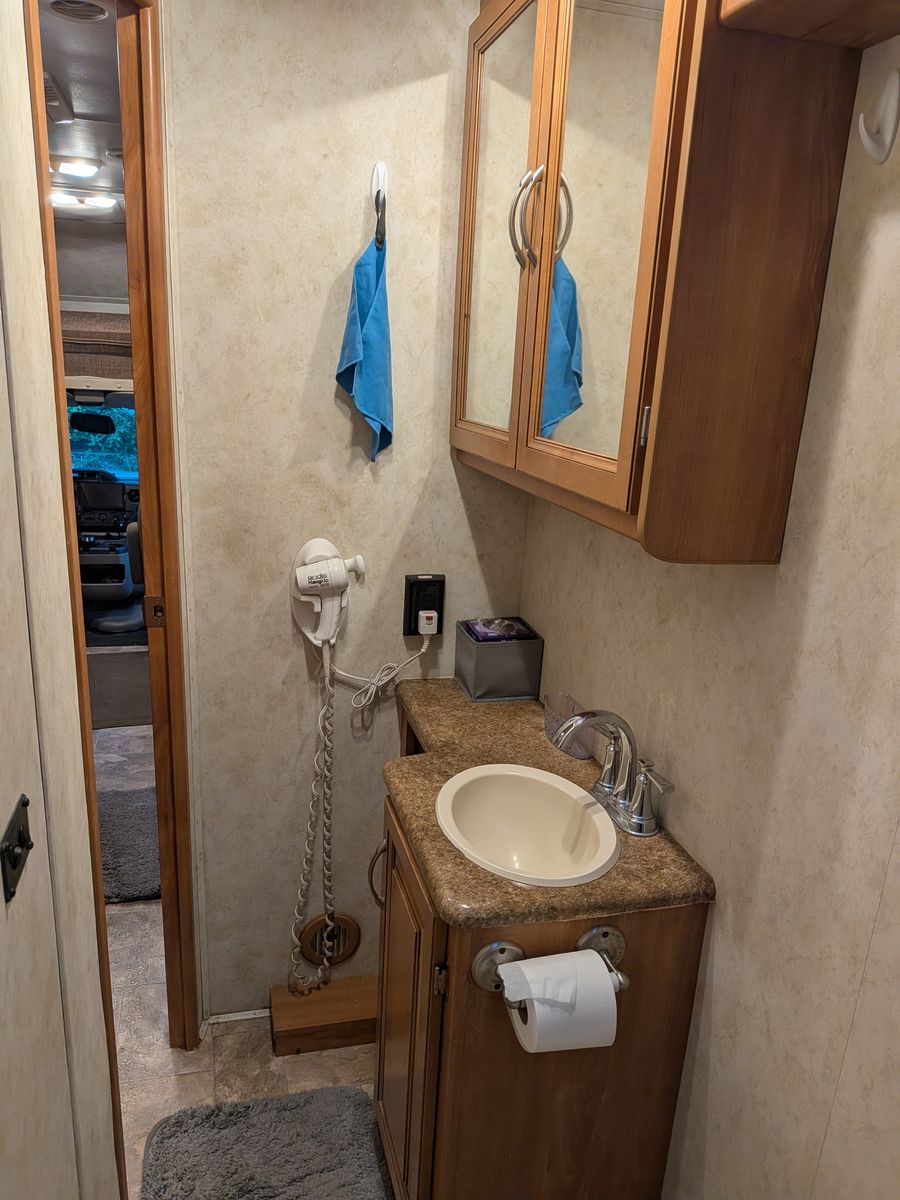 Main image 13