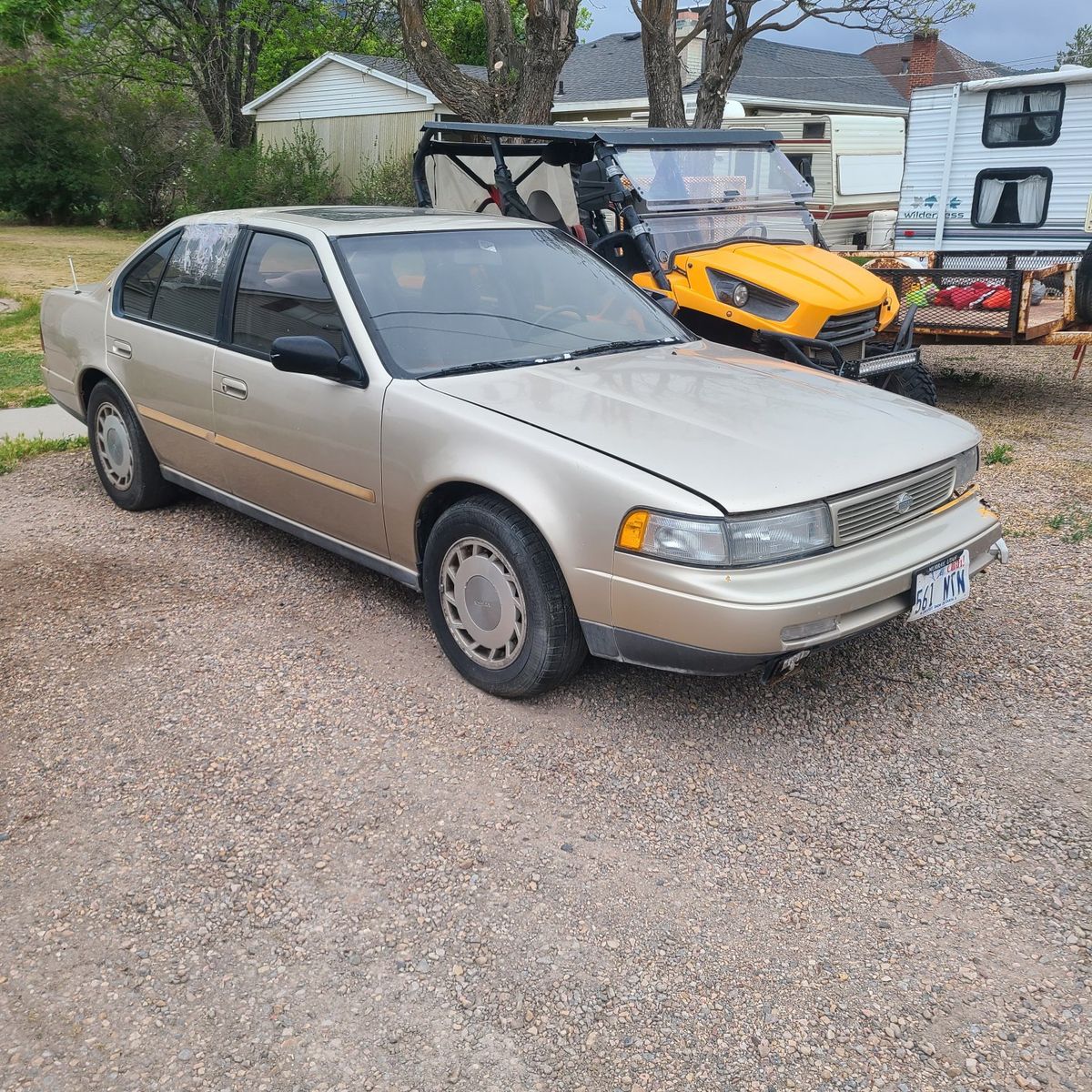 1992 Nissan Maxima SE