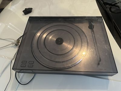 Vintage Bang and Olufsen BEOGRAM RX turntable