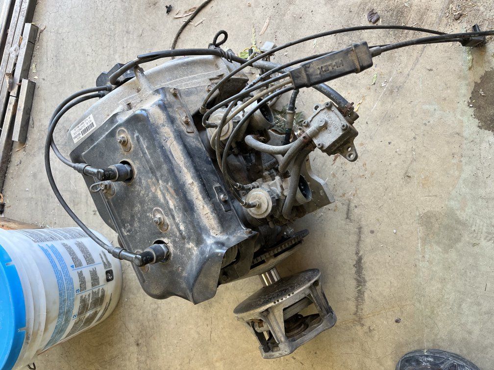 Polaris fan cooled snowmobile motor