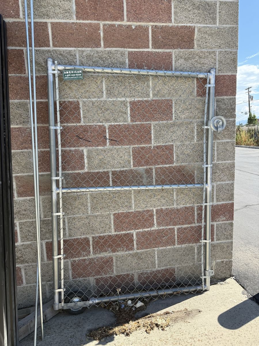56" x 80" Gate Chain link new condition