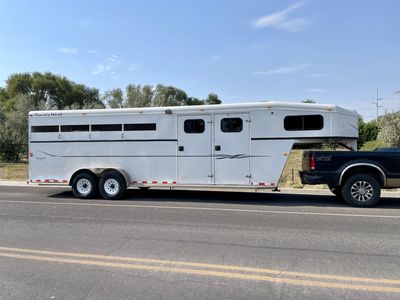 2006 Trails West 5 horse trailer