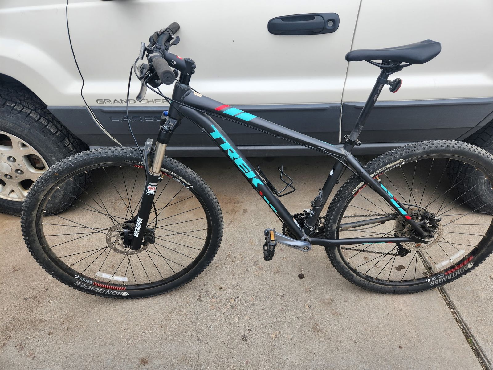 Trek XCaliber7 mtn bike