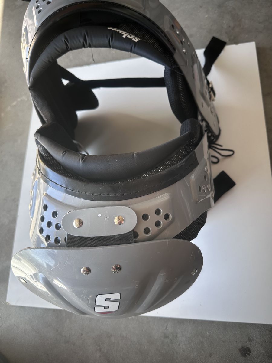 Main image 4