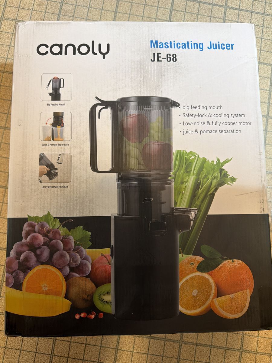 Canoly masticating cold press juicer model JE68 new in box