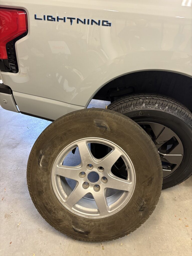 Ford F-150 Lightning Spare tire