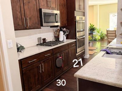 8 year old kitchen cabinets and appliances