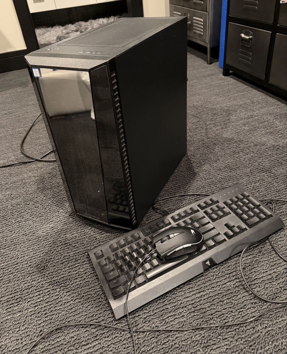 iBUYPOWER Desktop Gaming PC with Keyboard and Mouse