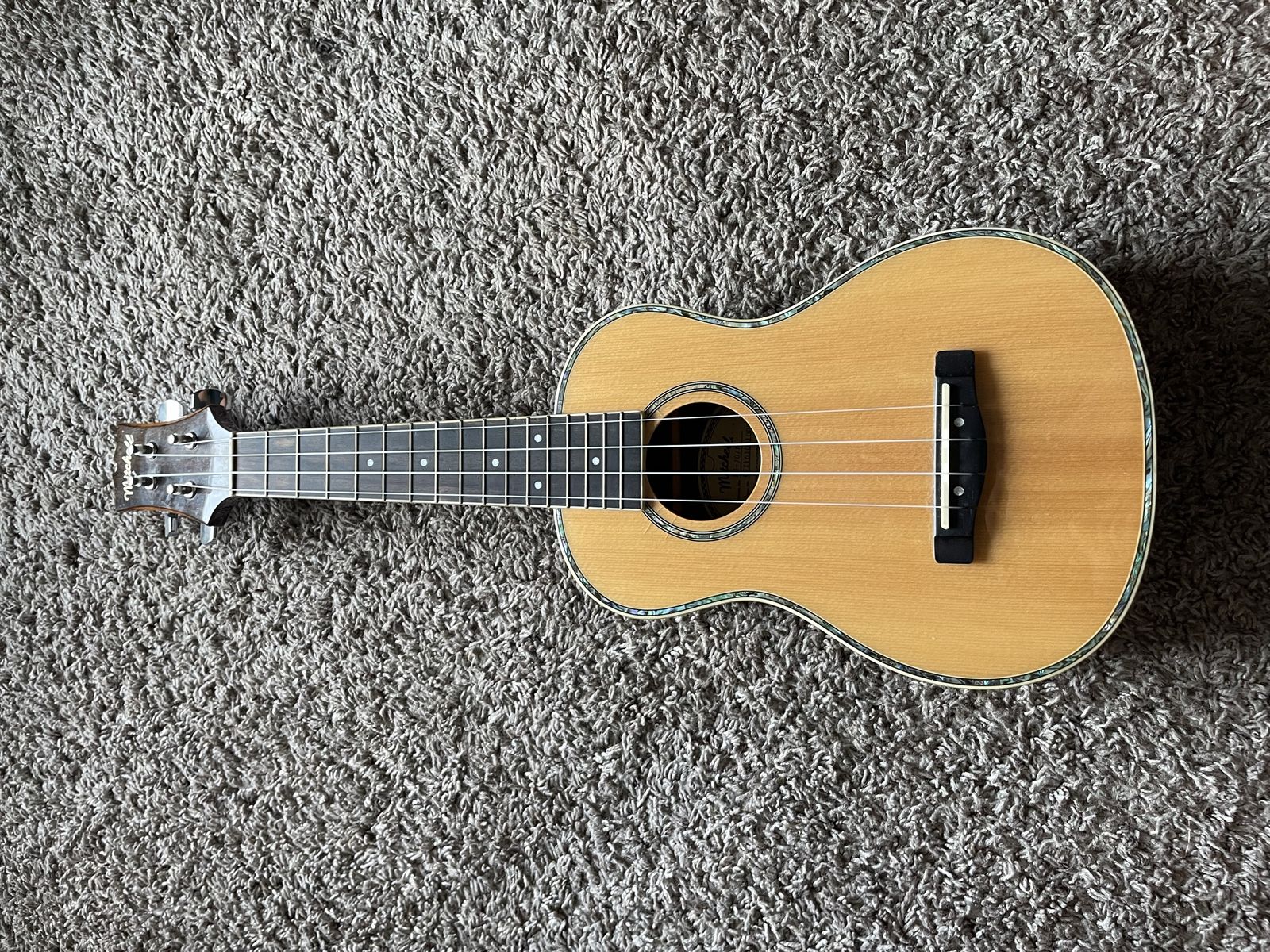 Mitchell MU-70/N Acoustic Ukulele - Natural Wood Finish