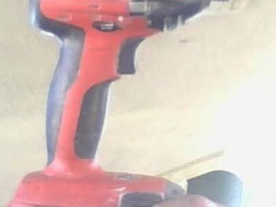 hitli 21 volt impact, and 2 batteries