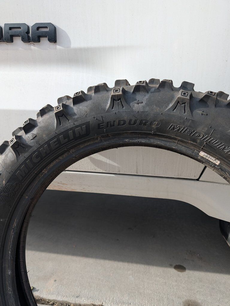 Michelin Enduro Medium, 140/80-18