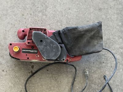 Chicago electric belt sander