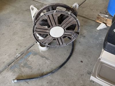 Hose reel