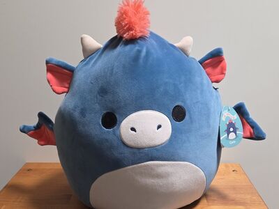 Carin squishmallow jazwares dragon plush nwt