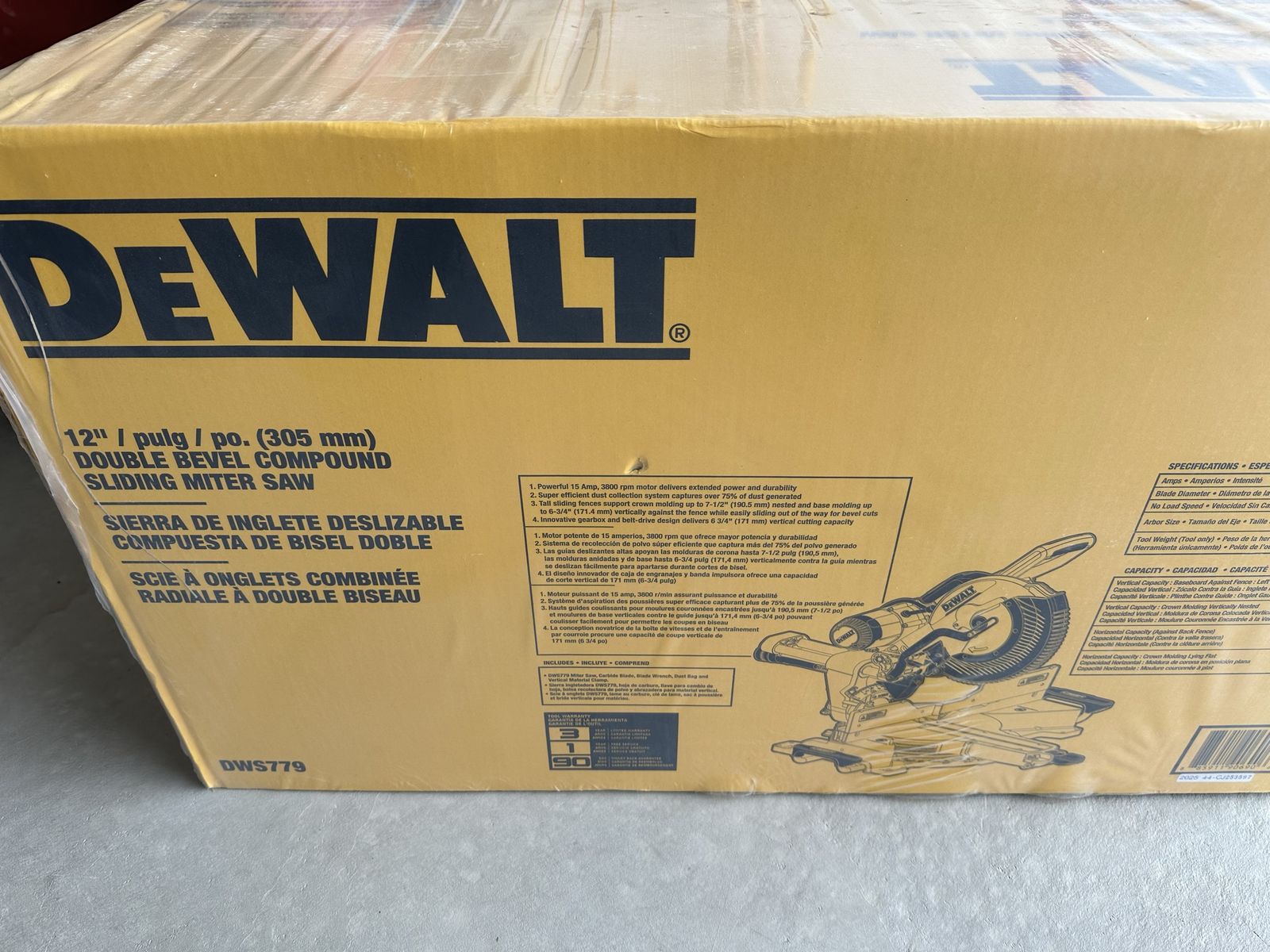 DEWALT DWS779 12" Double Bevel Compound Sliding Miter Saw Corded